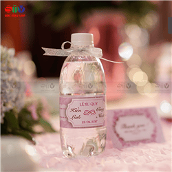 In nhãn chai nước suối đám cưới: Trang trí bàn tiệc cưới 